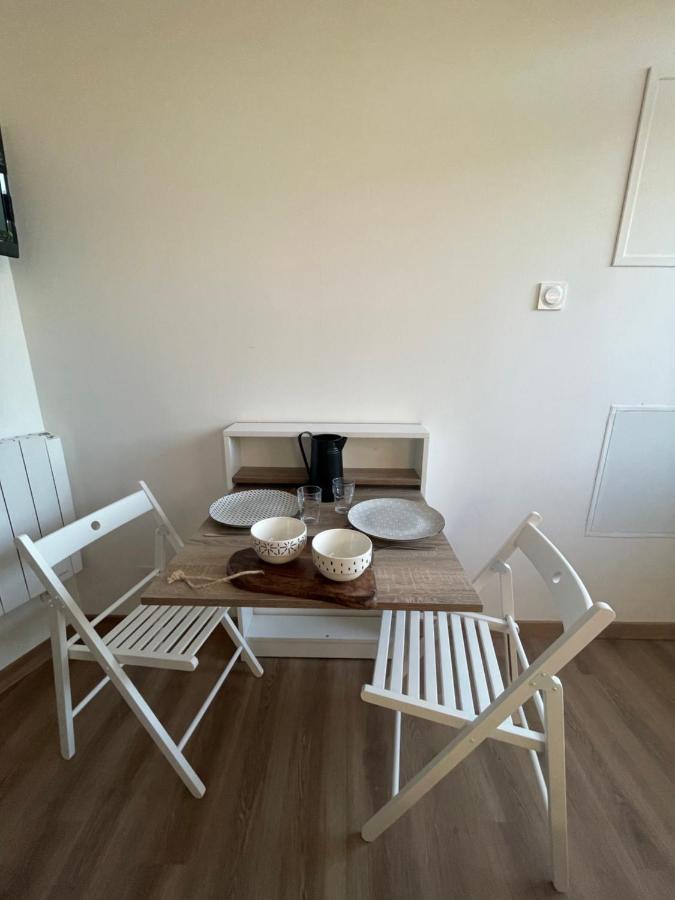 Studio Sur Castelginest Exterior foto